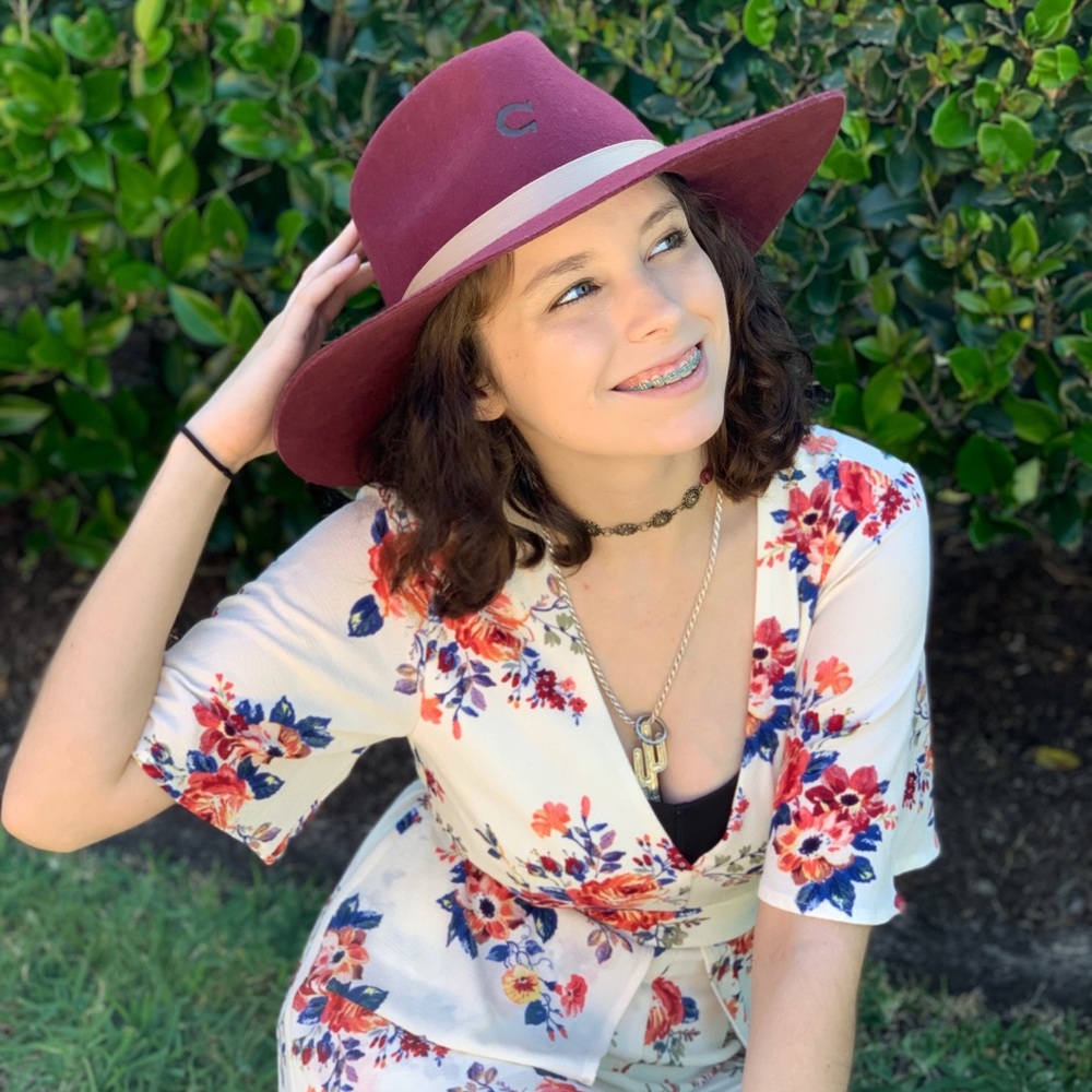 Meet your Posher, Megan